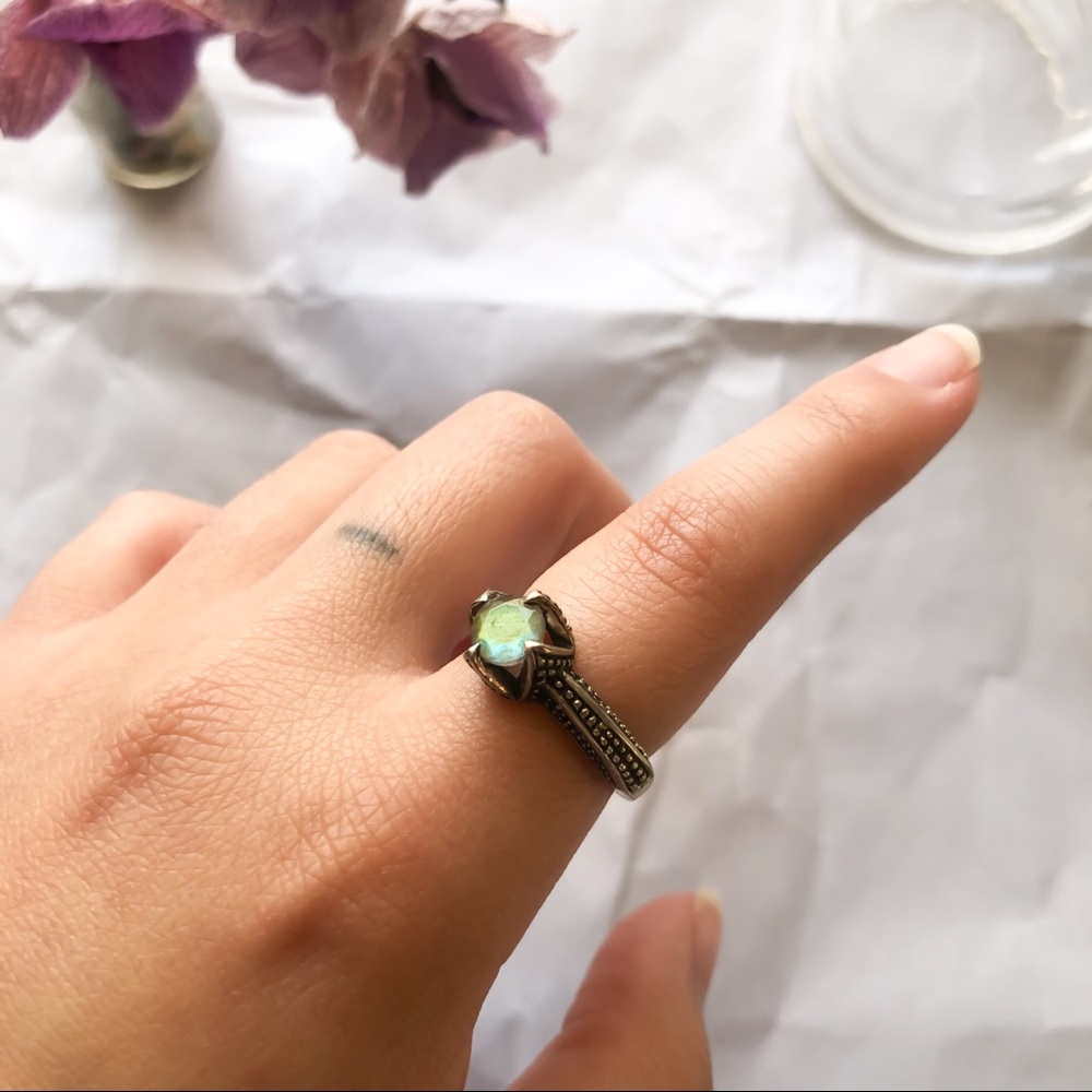 labradorite stone ring